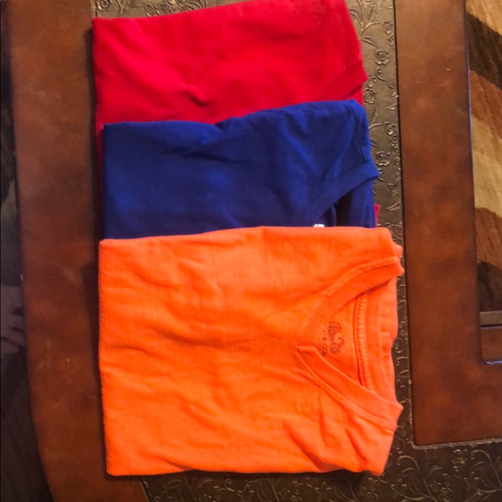 Short sleeve tops